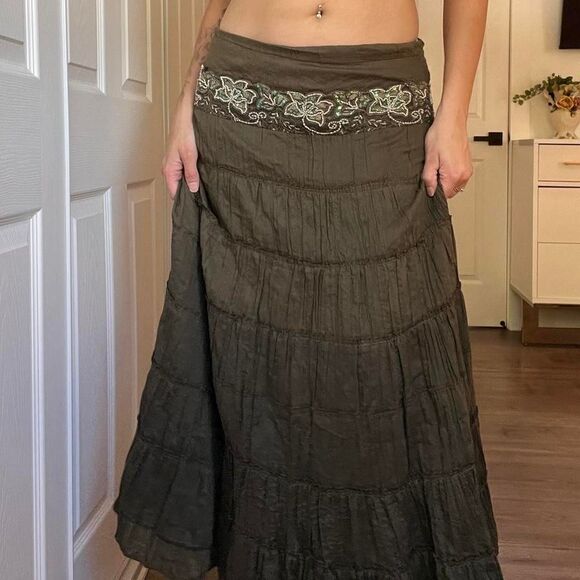 London Y Women's Olive Green Maxi Skirt - Picture 1 of 6